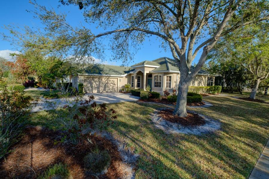 6619 Copper Ridge Trail Bradenton, FL 34201 - Photo 2 of 32 Gallery Image 2