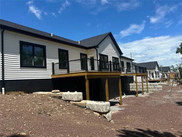 $450,000 | 808 South 10th Street, New Stanton, PA 15672