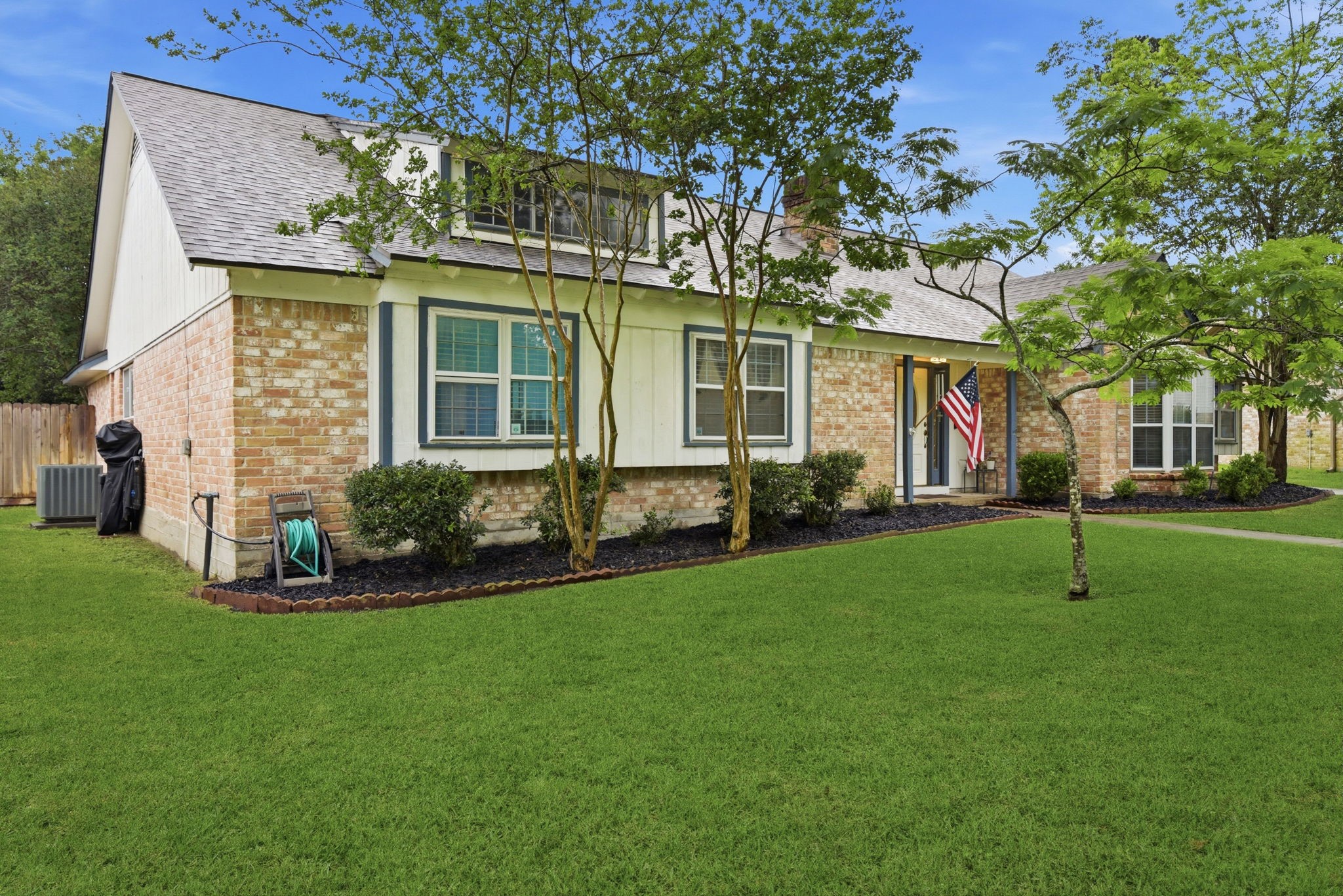 25506 Many Oak Drive Spring, TX 77380 - Photo 3 of 50