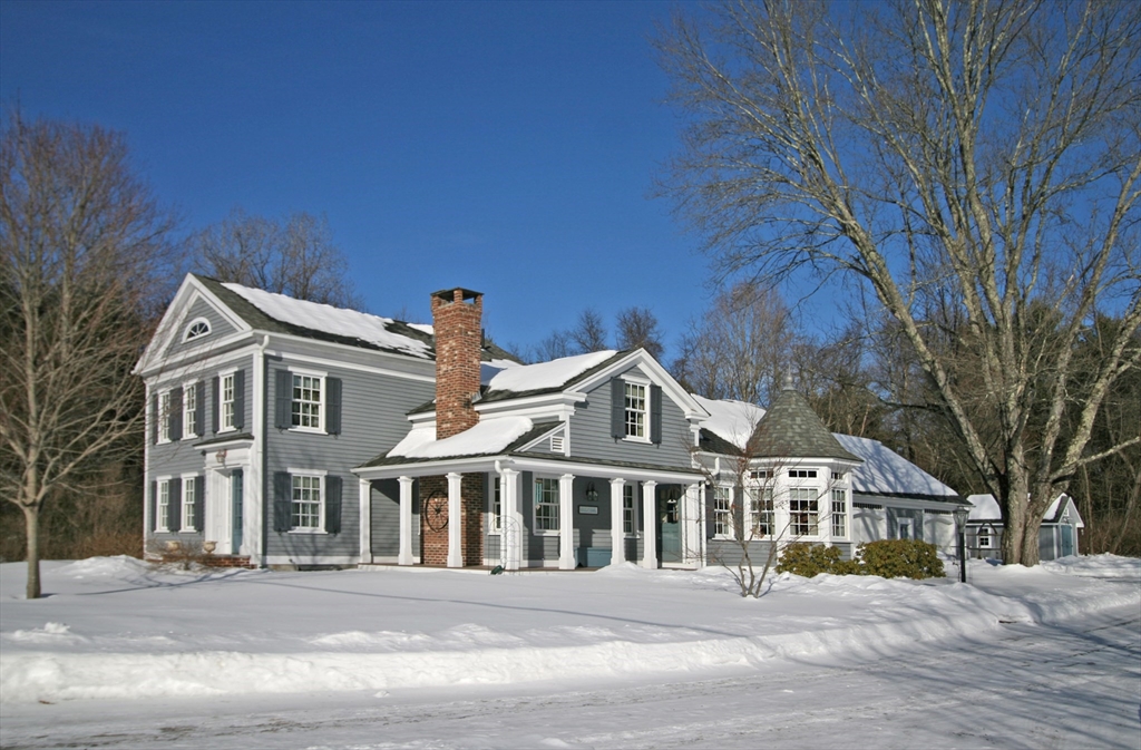 11 Cook Road Southampton, MA 01073 - Photo 1 of 40 Gallery Image 1