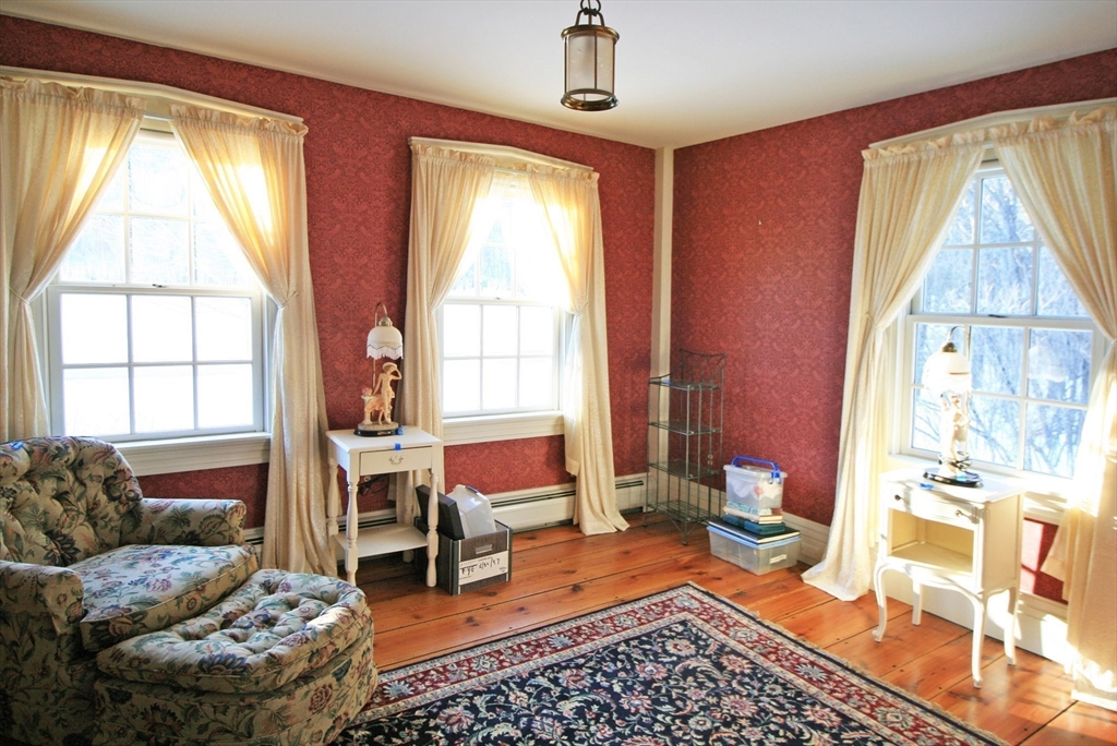 11 Cook Road Southampton, MA 01073 - Photo 17 of 40 Gallery Image 17