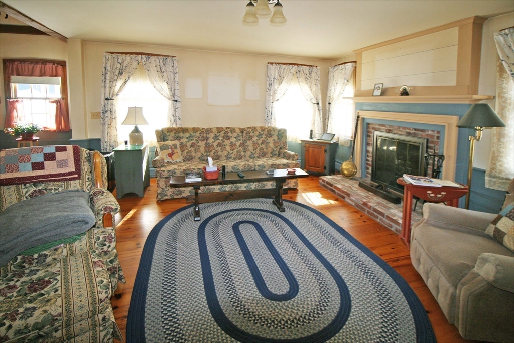 11 Cook Road Southampton, MA 01073 - Photo 19 of 40 Gallery Image 19