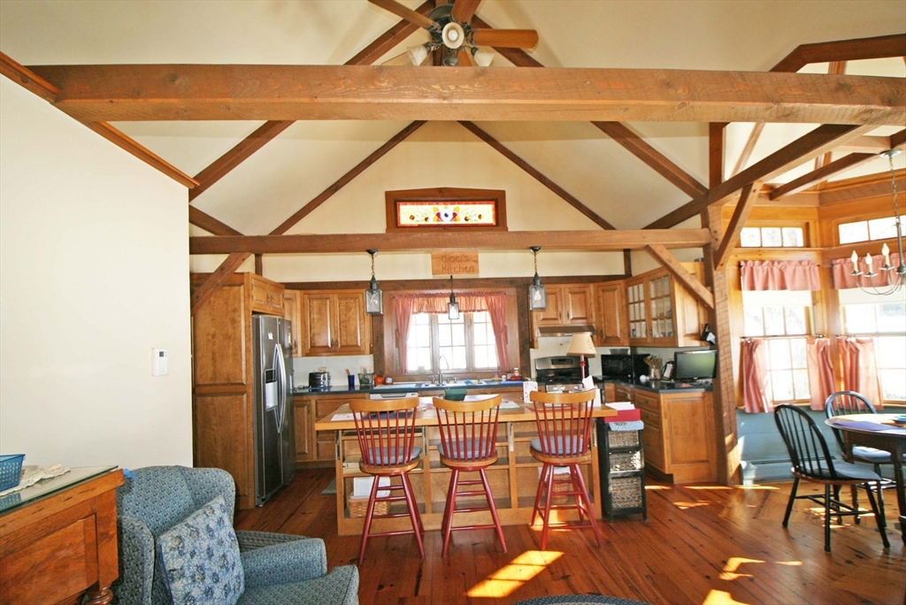 11 Cook Road Southampton, MA 01073 - Photo 5 of 40 Gallery Image 5