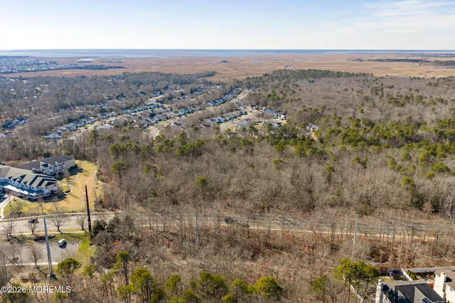 $399,900 | 307 Mathistown Road, Little Egg Harbor, NJ 08087