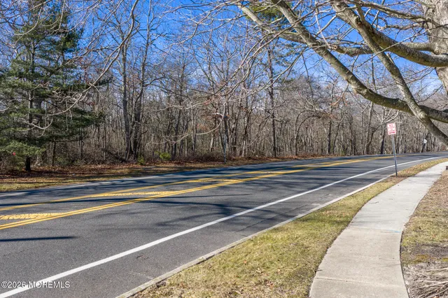 $399,900 | 307 Mathistown Road, Little Egg Harbor, NJ 08087