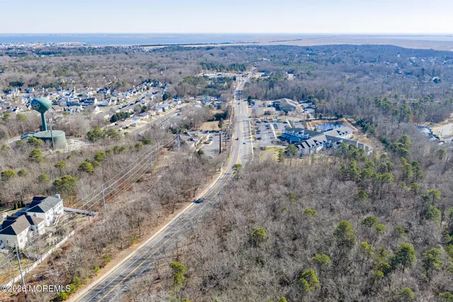 $399,900 | 307 Mathistown Road, Little Egg Harbor, NJ 08087