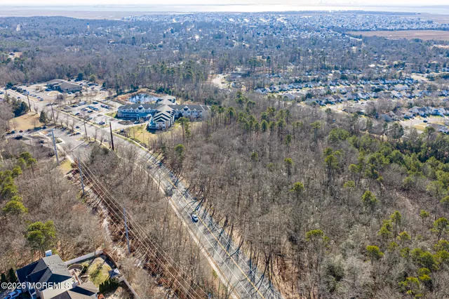 $399,900 | 307 Mathistown Road, Little Egg Harbor, NJ 08087