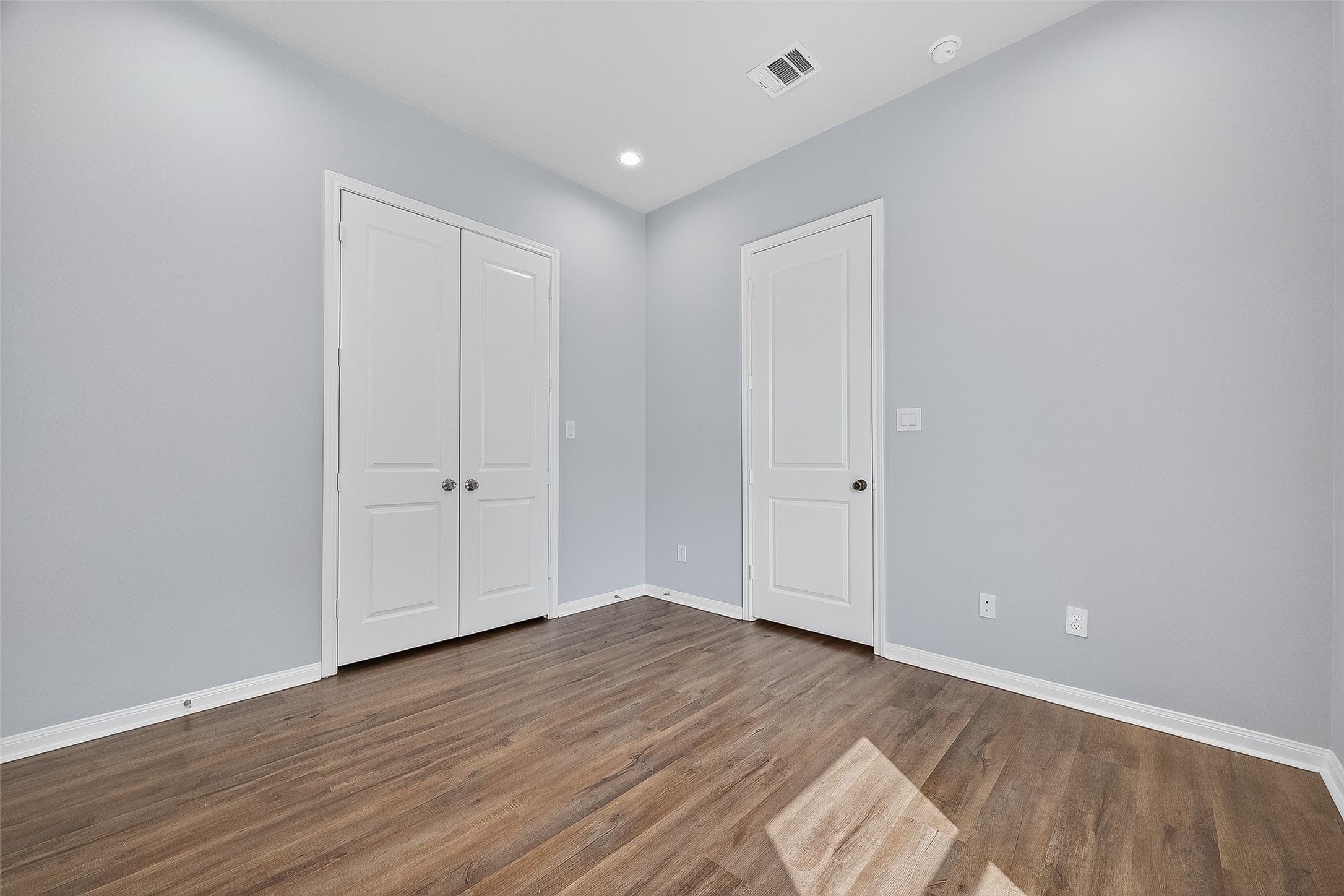 4922 Paradigm Ln Spring Spring, TX 77379 - Photo 5 of 42 Gallery Image 5