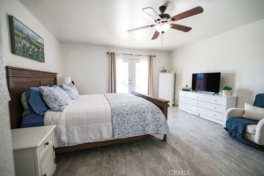 16465 Holcomb Way Riverside, CA 92504 - Photo 19 of 49 Primary Bedroom