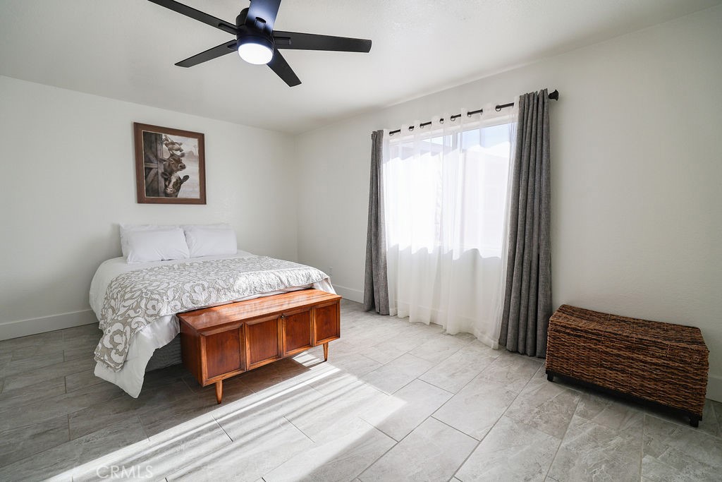 16465 Holcomb Way Riverside, CA 92504 - Photo 25 of 49 Bedroom #2