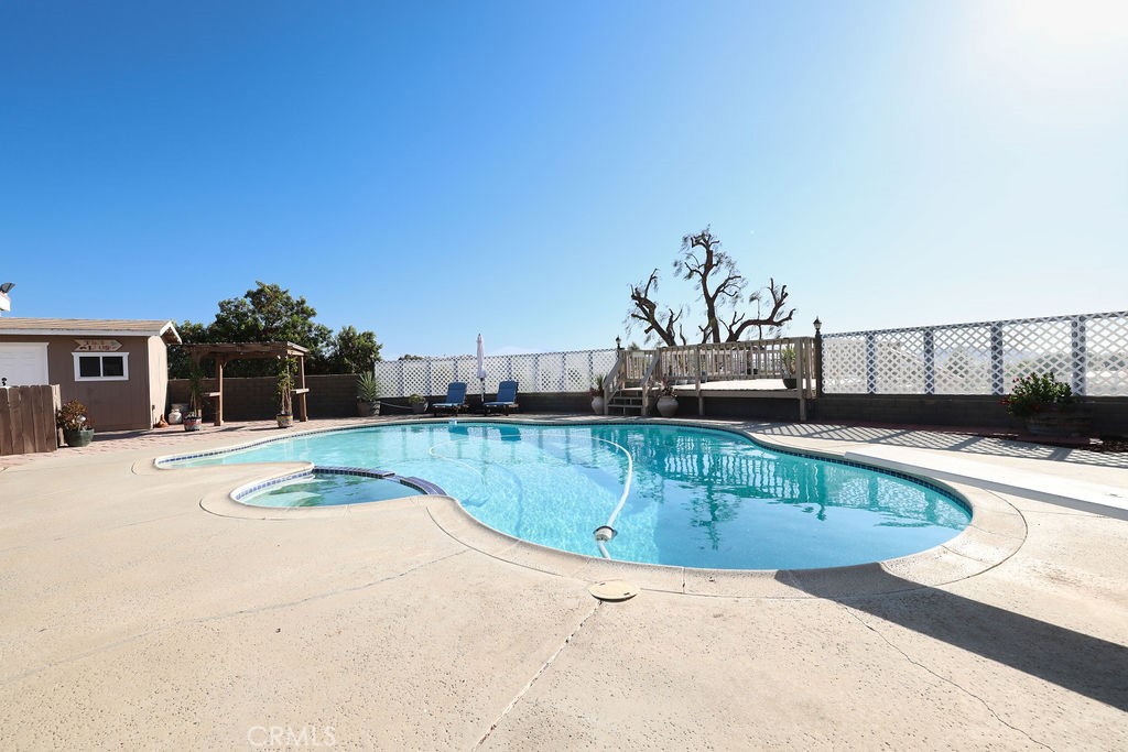 16465 Holcomb Way Riverside, CA 92504 - Photo 37 of 49