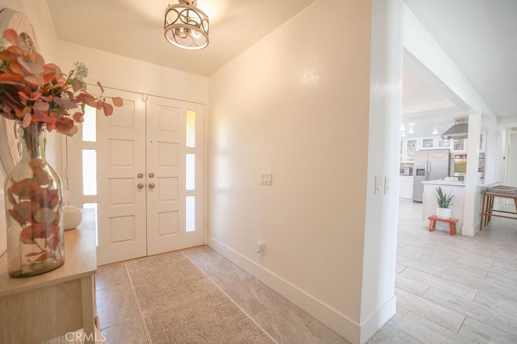 16465 Holcomb Way Riverside, CA 92504 - Photo 4 of 49 Double Door Entry