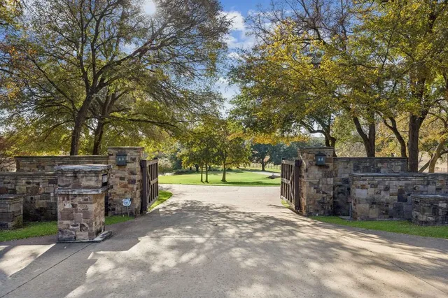 $10,850,000 | 700 Jenkins Road, Aledo, TX 76008