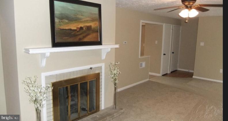 2059 Chancellor Road York, PA 17403 - Photo 5 of 13