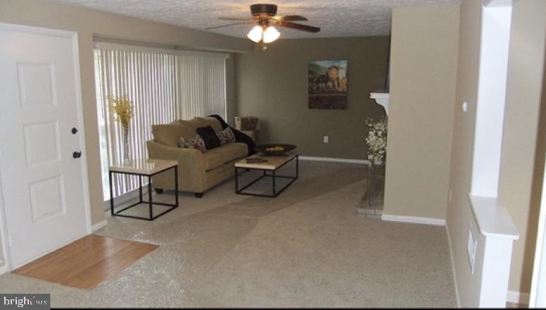2059 Chancellor Road York, PA 17403 - Photo 6 of 13