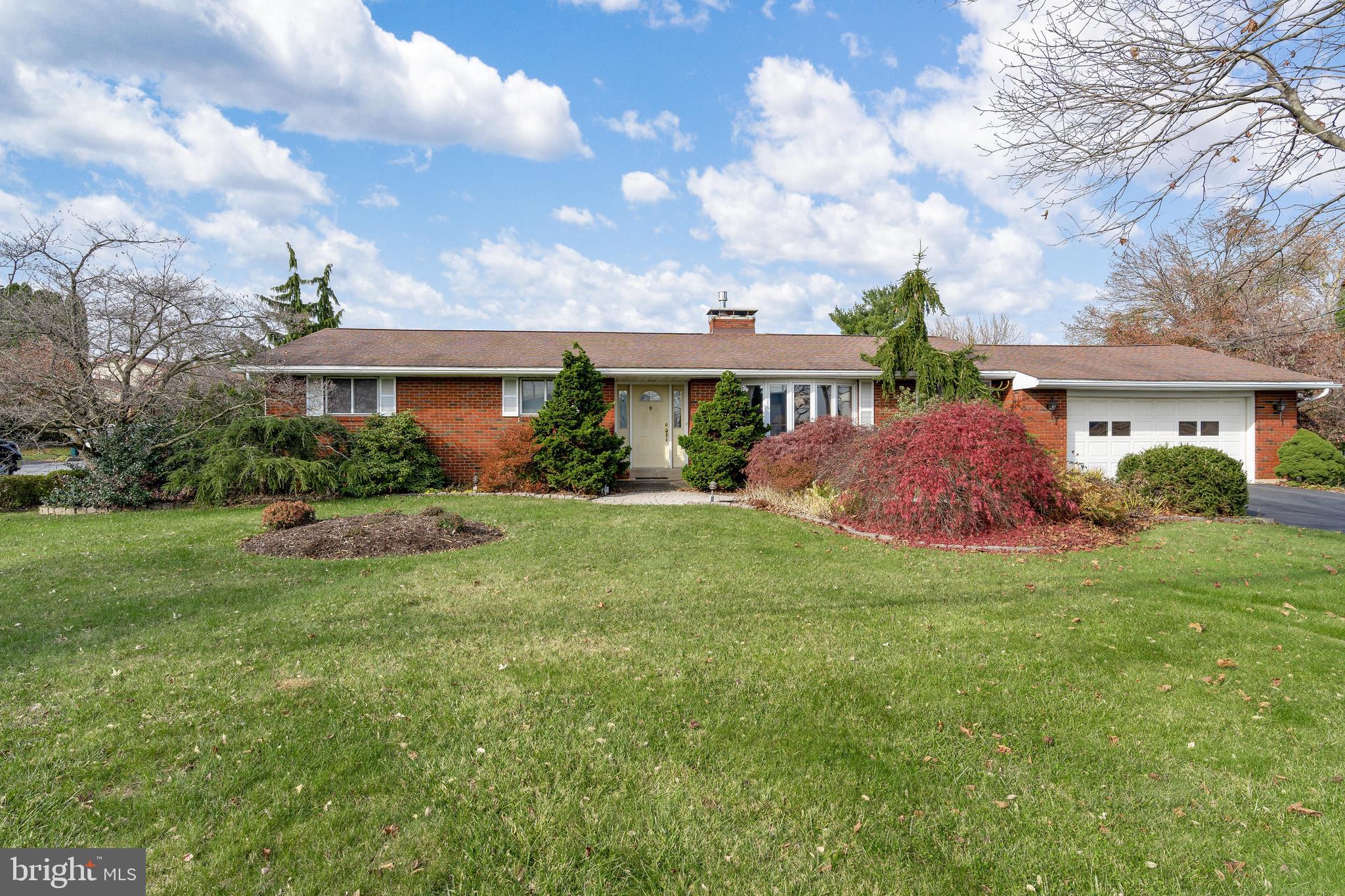 107 Snowhill Road Northampton, PA 18067 - Photo 1 of 20 Gallery Image 1