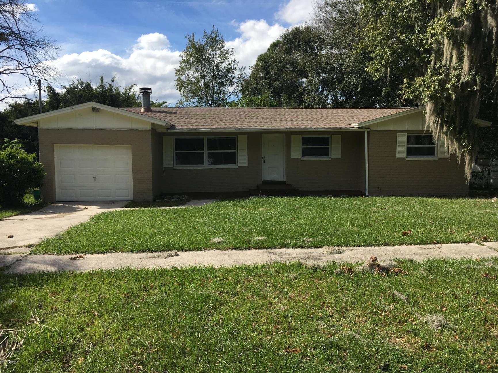 233 Capella Road Orange Park, FL 32073 - Photo 1 of 11 IMG_1974