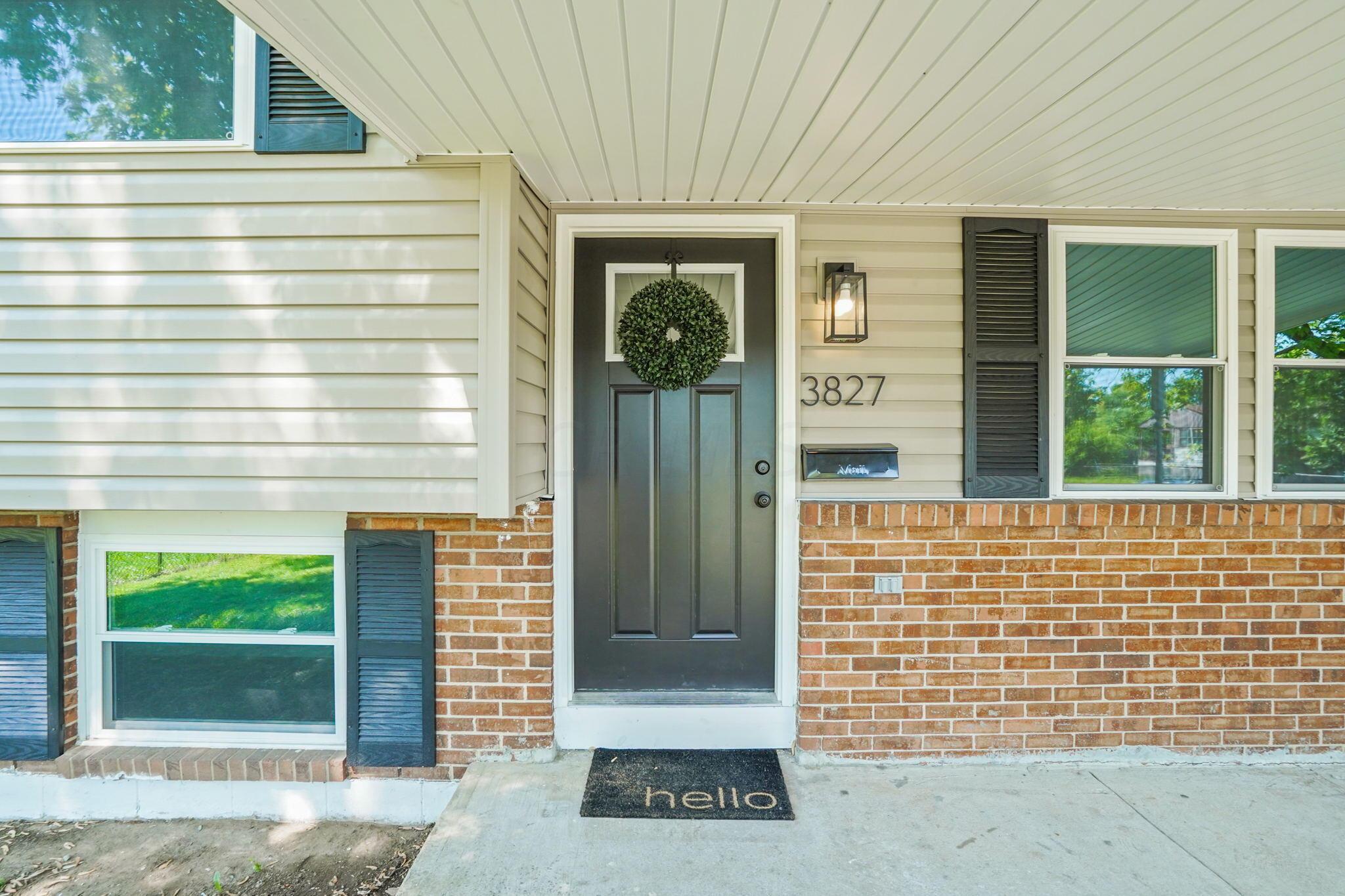 3827 Edendale Road Columbus, OH 43207 - Photo 4 of 32 Welcome Home