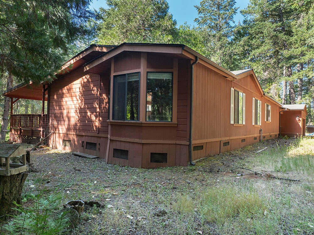 660 East Fork Road Williams, OR 97544 - Photo 28 of 45 28