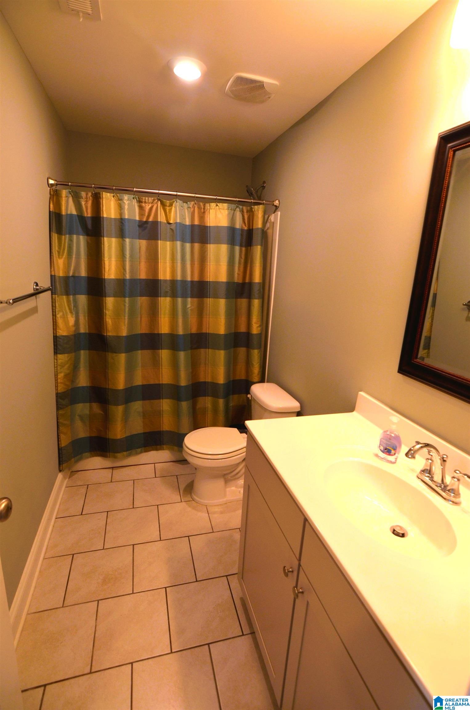 1018 Camellia Ridge Drive Pelham, AL 35124 - Photo 49 of 62