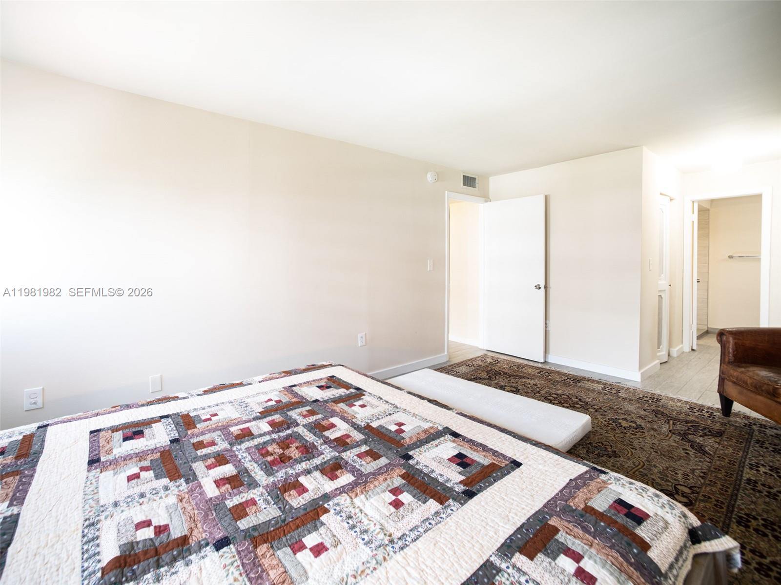 1665 Bay Road, Unit 421 Miami Beach, FL 33139 - Photo 4 of 12