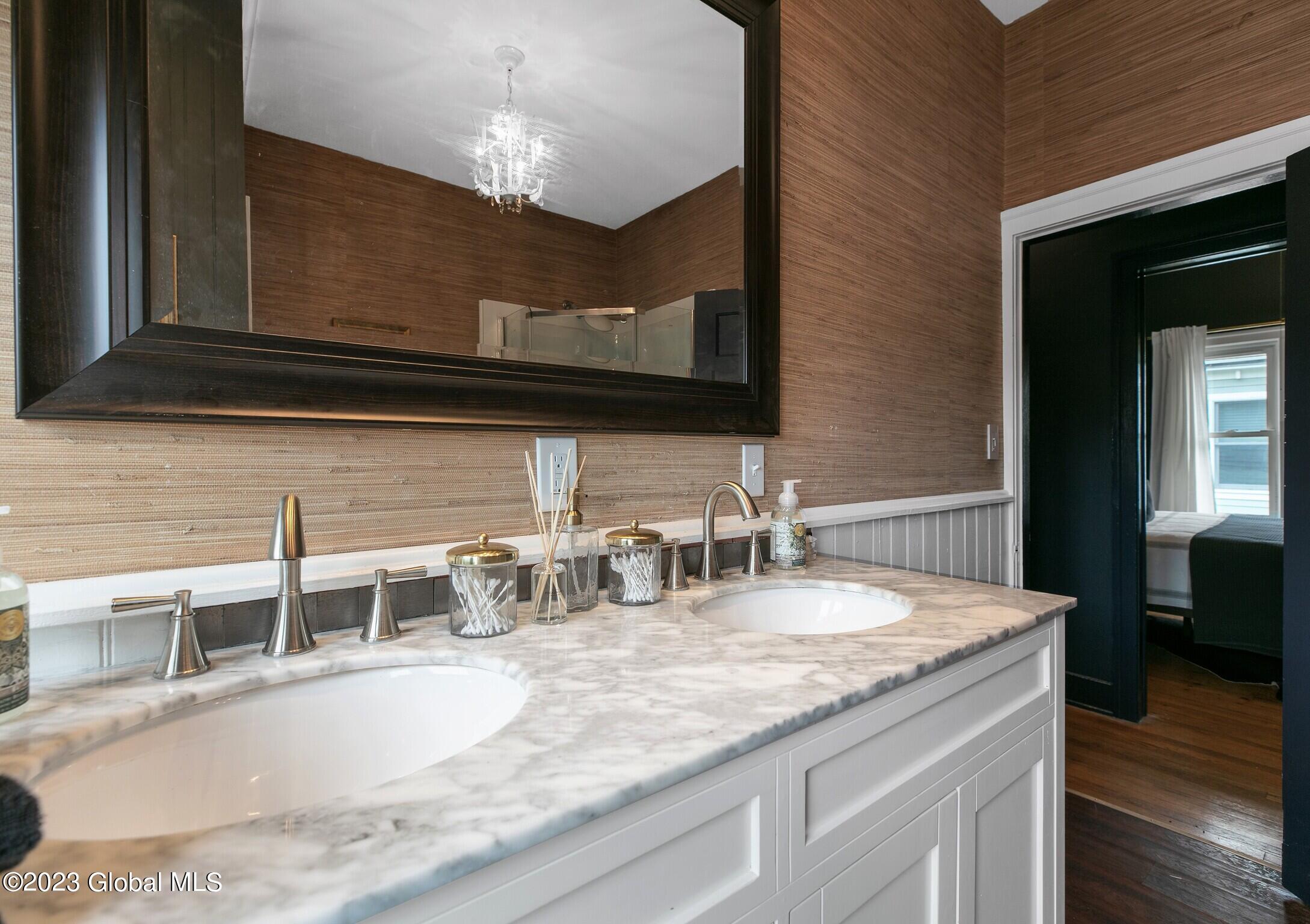 9 Green Ridge Place, Unit 2 Saratoga Springs, NY 12866 - Photo 11 of 28 2P7A1611