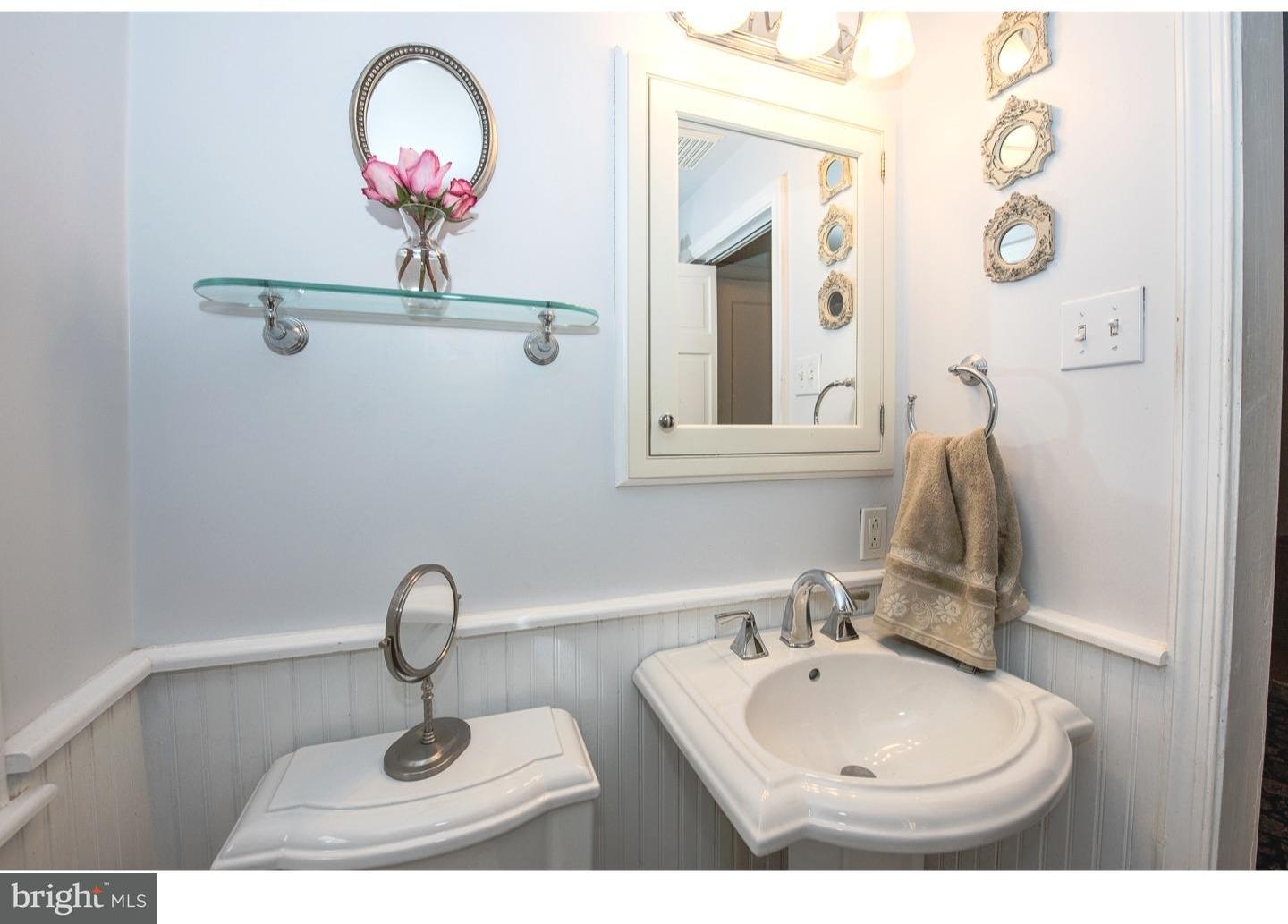 719 Harvard Road Bala Cynwyd, PA 19004 - Photo 14 of 24 Master Bathroom