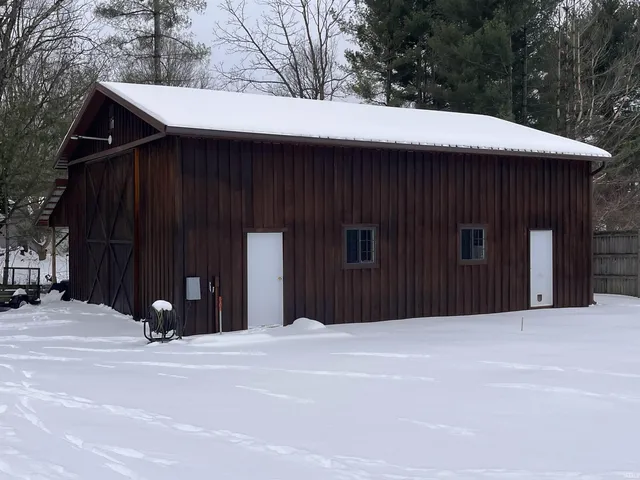 $1,599,000 | 1901 East Lukes Court, Bloomington, IN 47401