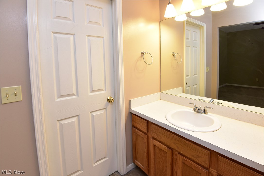 4420 Brooks Road Cleveland, OH 44105 - Photo 13 of 28