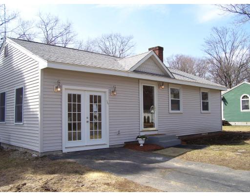 14 Burditt Road North Reading, MA 01864 - Photo 1 of 9 Gallery Image 1