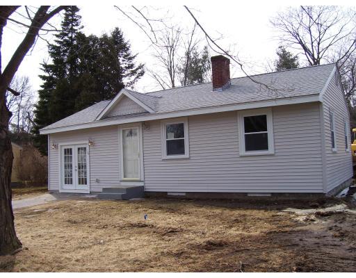 14 Burditt Road North Reading, MA 01864 - Photo 2 of 9 Gallery Image 2