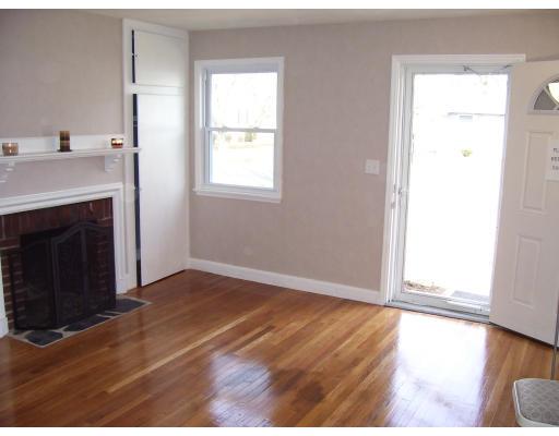 14 Burditt Road North Reading, MA 01864 - Photo 3 of 9 Gallery Image 3