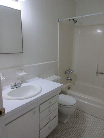 117 Engleside Street, Unit G Sumter, SC 29150 - Photo 12 of 12 20251006150236230581000000-o