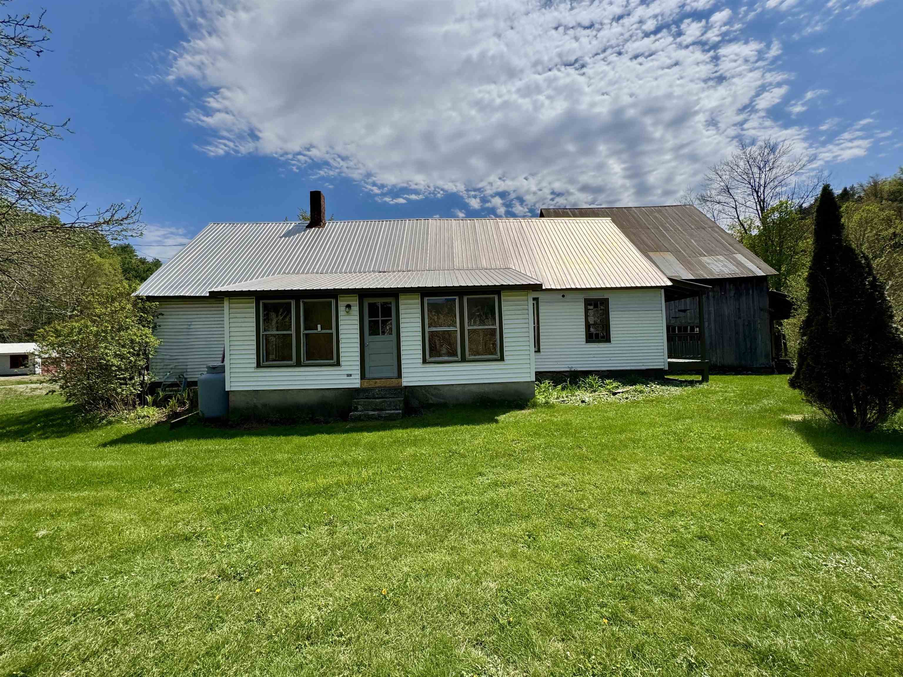 4183 Waits River Road Bradford, VT 05033 - Photo 26 of 28