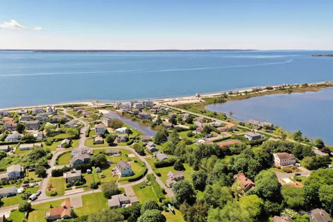 $1,800,000 | 66 Fresh River Lane, Falmouth, MA 02540