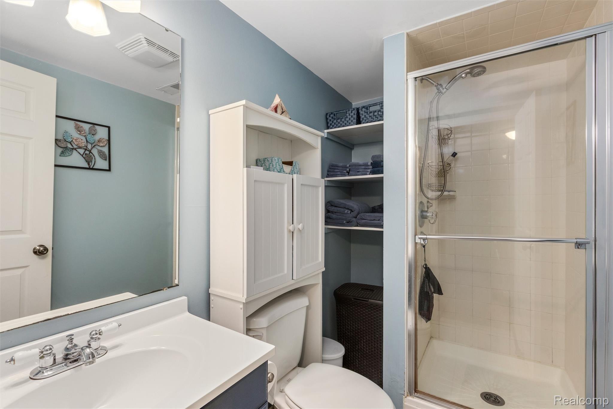 2837 Bullard Road Hartland, MI 48353 - Photo 17 of 19 37-2837 Bullard Rd, Hartland, MI, 483530031.jpg