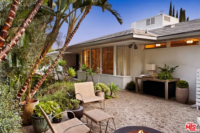 $10,500 | 2246 Chelan Place, Los Angeles, CA 90068