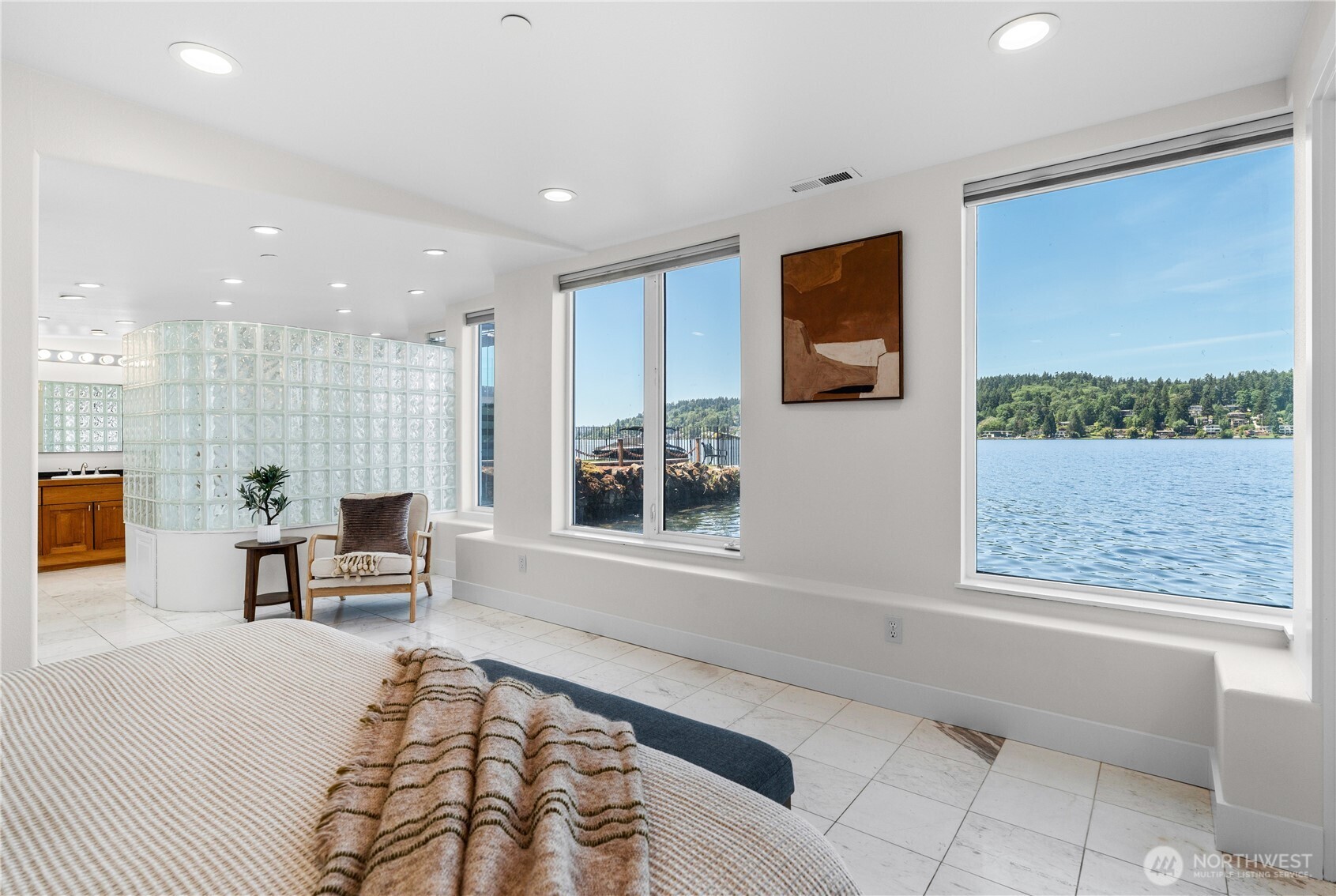6409 Ripley Ln S East Renton, WA 98056 - Photo 15 of 37 Gallery Image 15