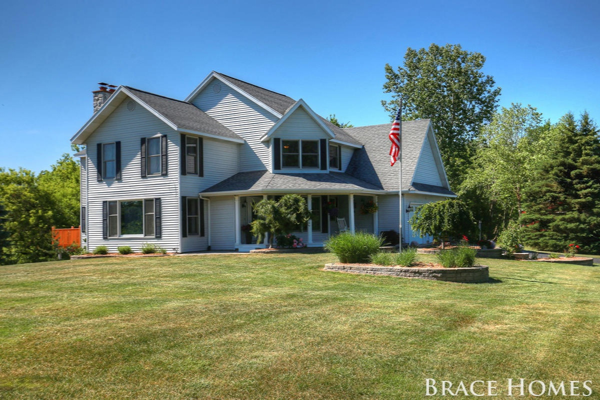 5915 Duncan Lake Road Middleville, MI 49333 - Photo 2 of 46 IMG_5916