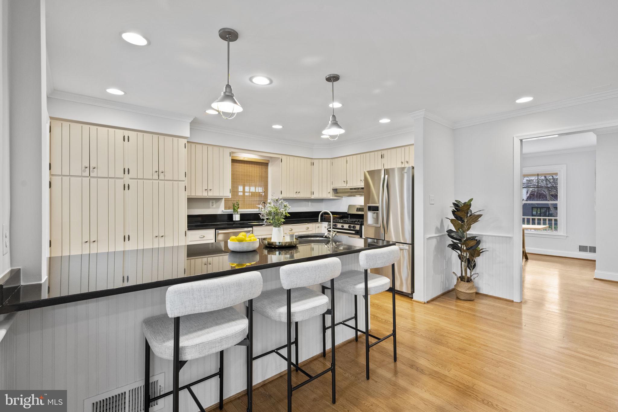 7405 Pyle Road Bethesda, MD 20817 - Photo 14 of 68