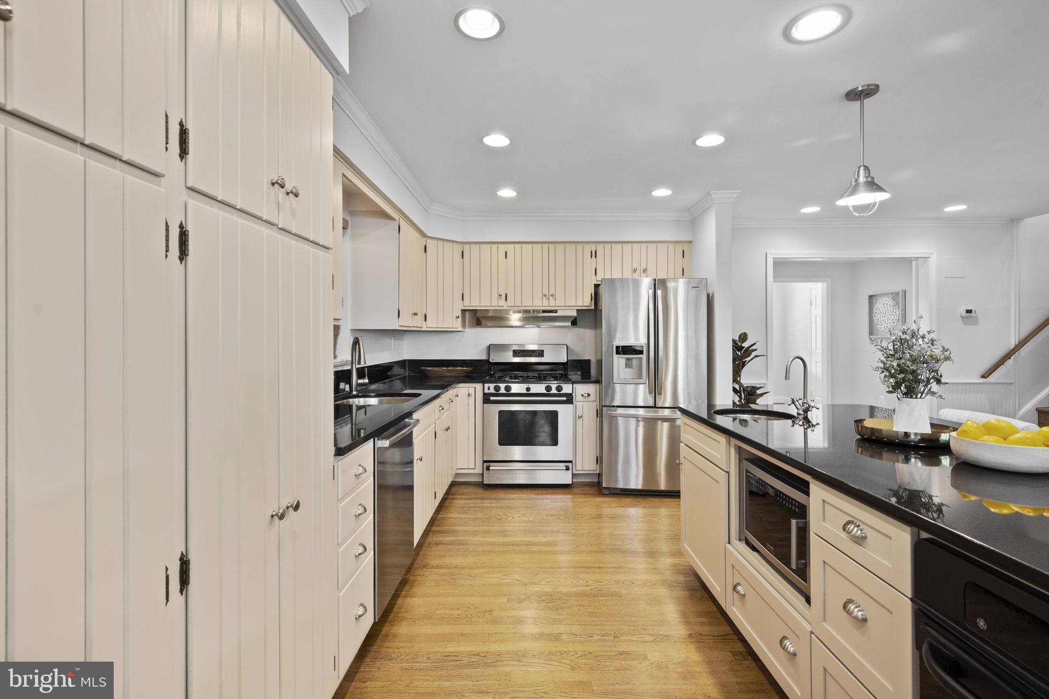 7405 Pyle Road Bethesda, MD 20817 - Photo 15 of 68