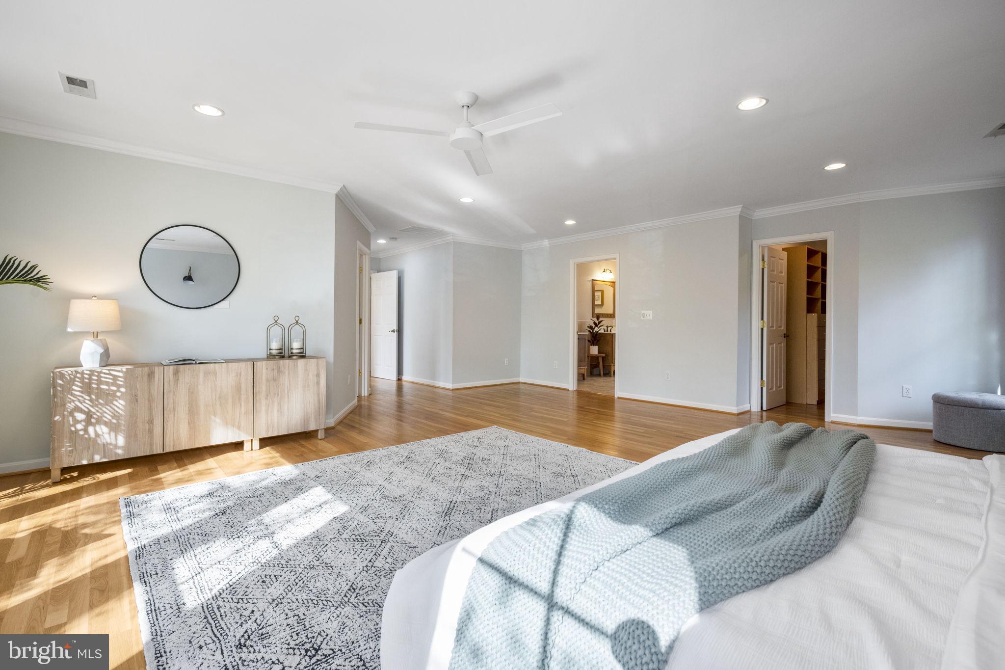 7405 Pyle Road Bethesda, MD 20817 - Photo 48 of 68 owner's suite