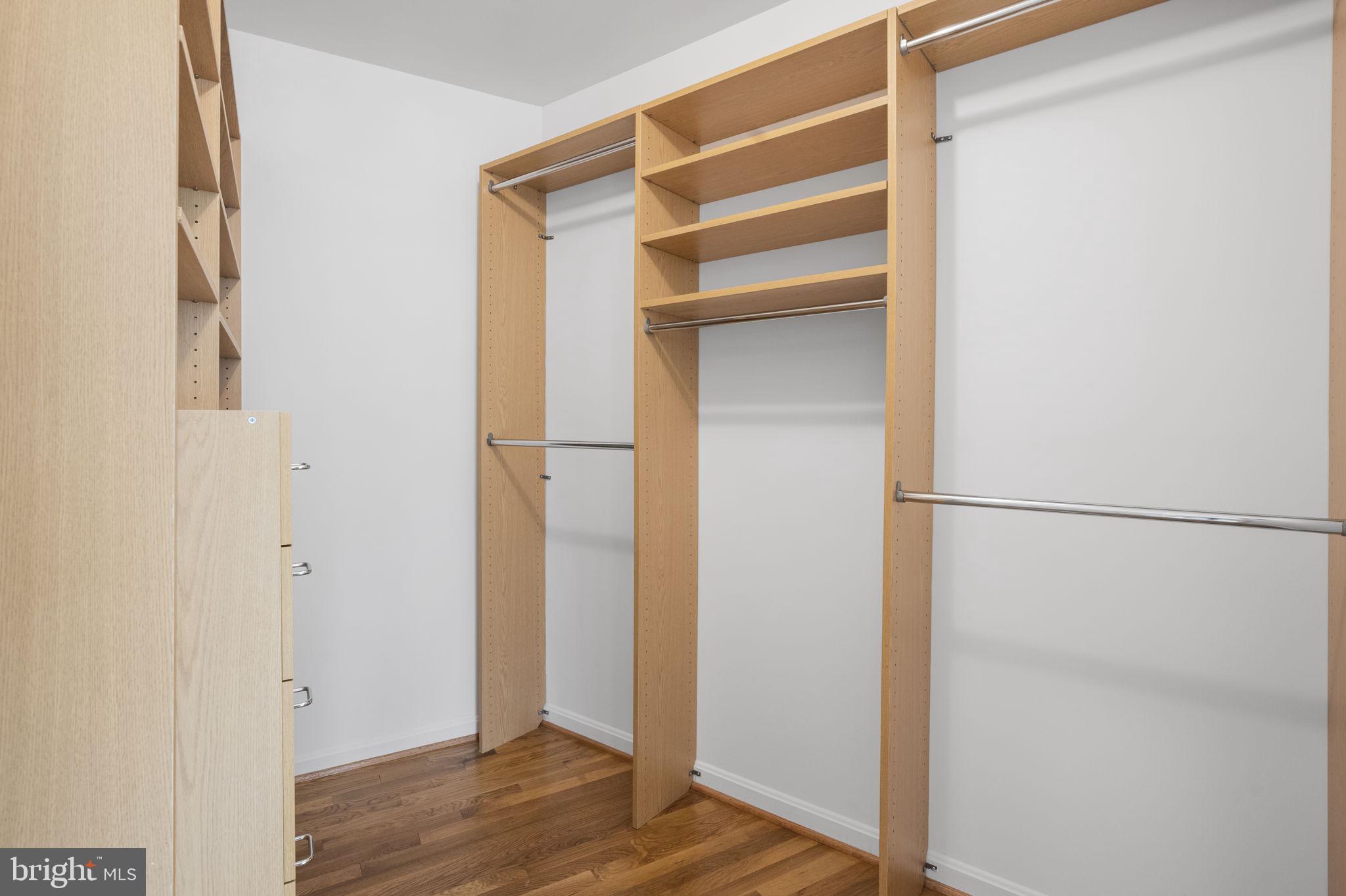 7405 Pyle Road Bethesda, MD 20817 - Photo 49 of 68 owner's suite closet 1