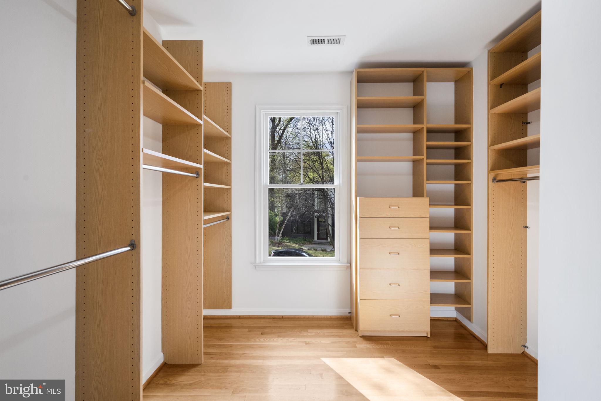 7405 Pyle Road Bethesda, MD 20817 - Photo 52 of 68 owner's suite closet 2