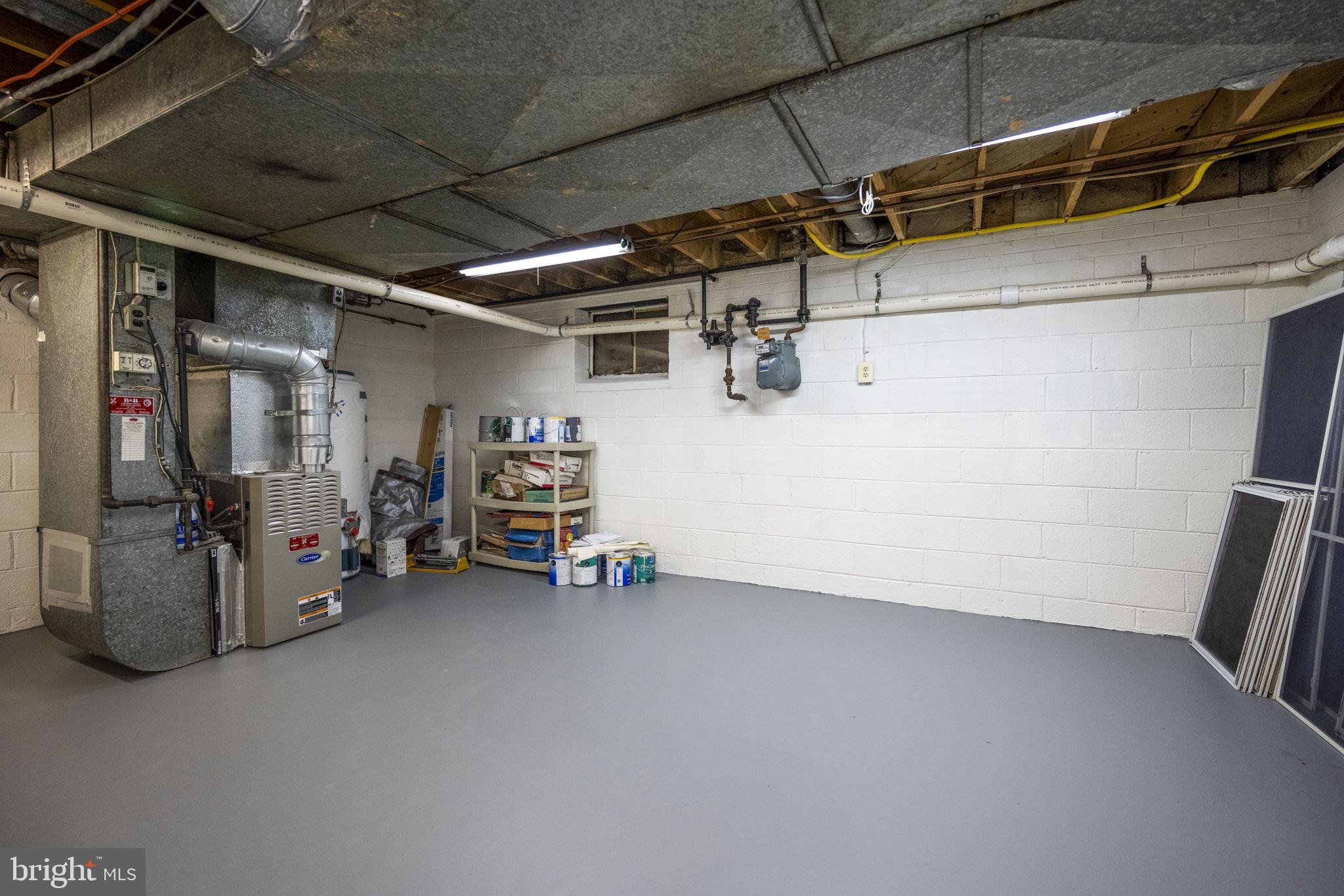 7405 Pyle Road Bethesda, MD 20817 - Photo 60 of 68 storage room