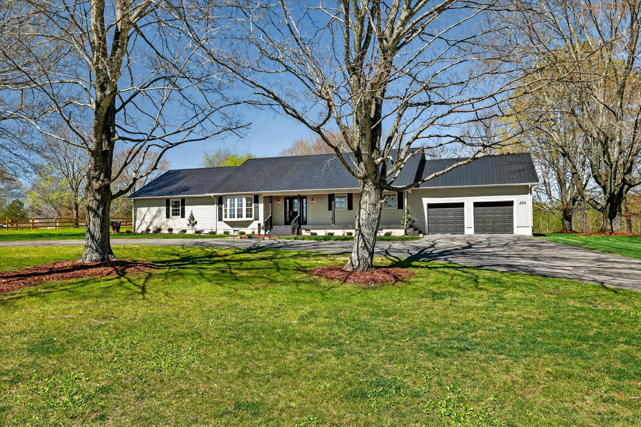 274 Howell Hill Road Kelso, TN 37348 - Photo 3 of 46
