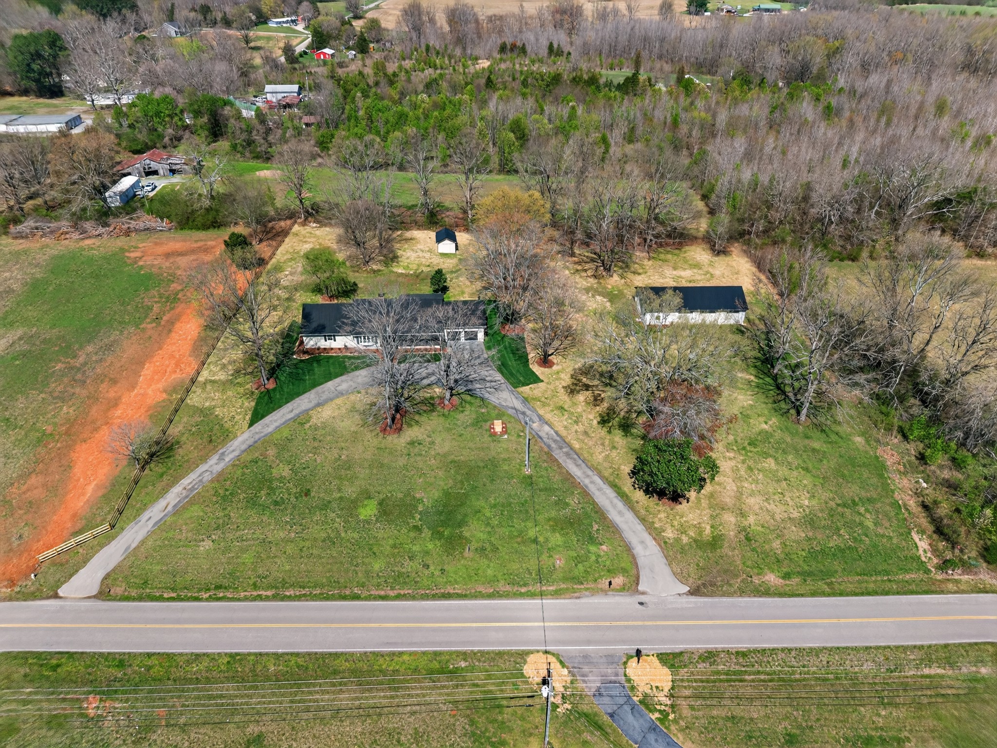 274 Howell Hill Road Kelso, TN 37348 - Photo 5 of 46