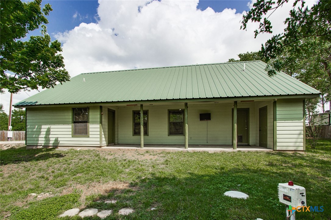 134 High Timbers Road Bastrop, TX 78602 - Photo 4 of 31