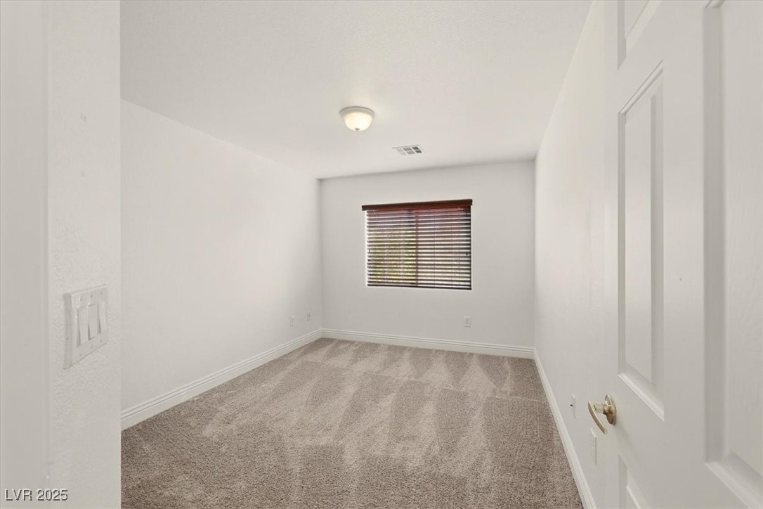8928 Spotted Tail Avenue Las Vegas, NV 89149 - Photo 19 of 23