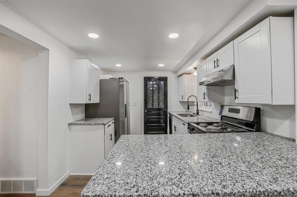3430 Leechburg Road Pittsburgh, PA 15239 - Photo 11 of 45 Gallery Image 11